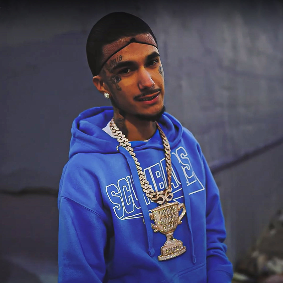 Peysoh drops a new video wearing Scumbags